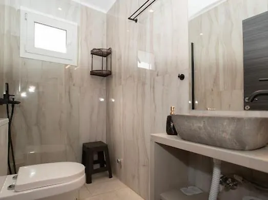 Meteoro 2 Finikounta